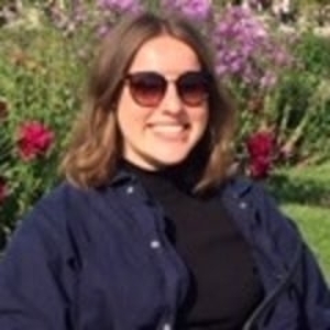 Emma - Prof de maths - Montreuil