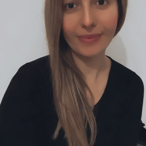 Nilufer - Prof de maths - La Verpillière