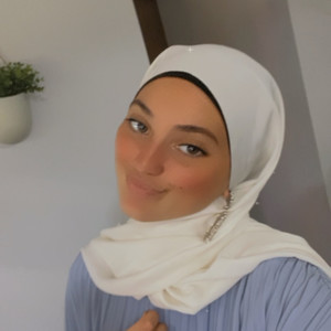 Ines - Prof d'aide aux devoirs - Péchabou