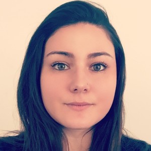 Soraya - Prof d'aide aux devoirs - Décines-Charpieu