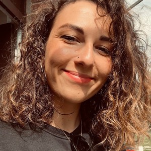 Laura - Prof d'aide aux devoirs - Rouen