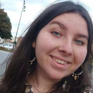 Elodie - Prof d'aide aux devoirs - Dunkerque