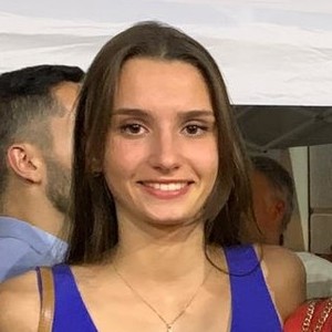 Julia - Prof d'aide aux devoirs - Lyon