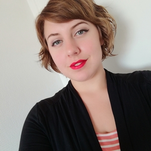 Coralie - Prof d'aide aux devoirs - Aytré