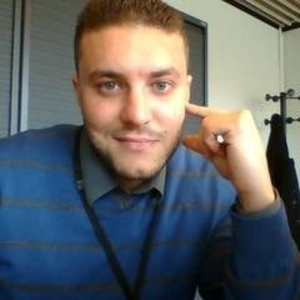 Moez - Prof d'initiation informatique - Paris