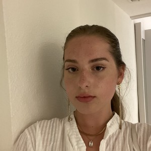 Lisa - Prof d'anglais - Paris