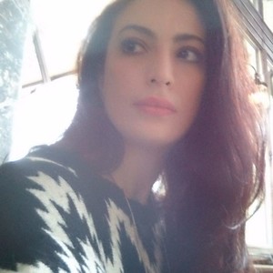 Hania - Prof de culture générale - Paris