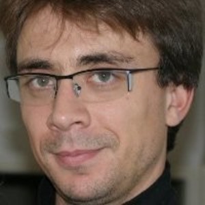 Hervé - Prof d'économie - Paris