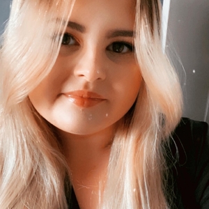 Chloé - Prof d'aide aux devoirs - Lardy