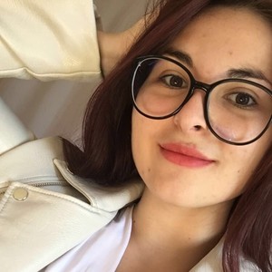 Léa - Prof d'aide aux devoirs - Combourg