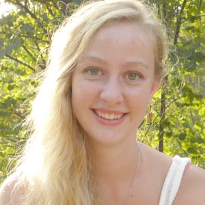 Emeline - Prof d'aide aux devoirs - Y