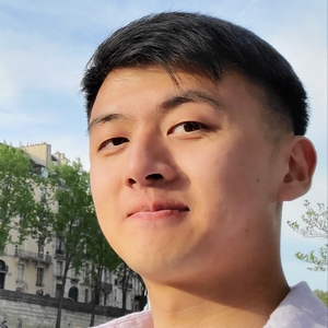 Léon - Prof d'initiation informatique - Paris