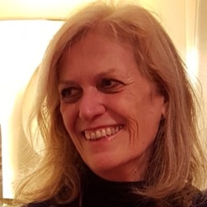 Sylvaine - Prof de peinture - Paris 7e