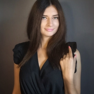 Anna - Prof de russe - La Celle-sous-Gouzon