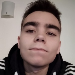 Simon - Prof d'aide aux devoirs - Goncelin