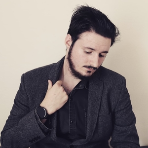 Adrien - Prof d'initiation informatique - Blaye