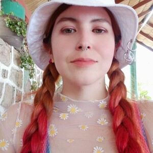 Romane - Prof d'espagnol - Cercié