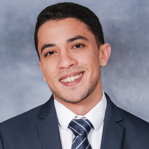 Farouk - Prof de gestion financière - Paris
