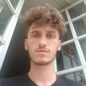 Theo - Prof de maths - Paris