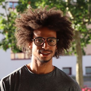 Iwan - Prof de maths - Évry-Courcouronnes
