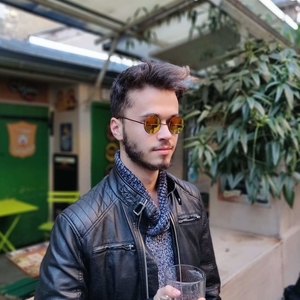 Sacha - Prof de maths - Reims