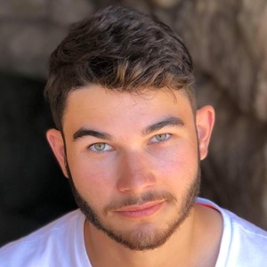 Maxime - Prof de français - Neuilly-sur-Seine