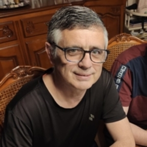 Didier - Prof de maths - Saint-Hilaire-de-Brethmas