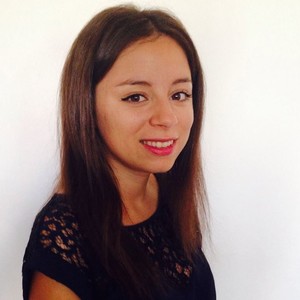 Laura - Prof de préparation bac français - Générac