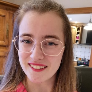 Claire - Prof de physique - chimie - Villeurbanne