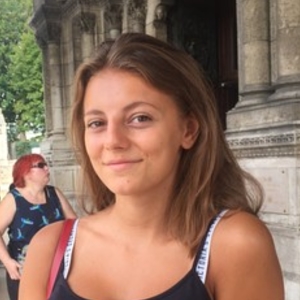 Victoria - Prof de français - Bordeaux