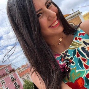 Nour - Prof de maths - Paris