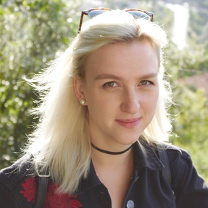Léa - Prof d'anglais - Loriol-sur-Drôme