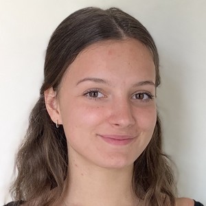 Lara - Prof de biologie - Lyon