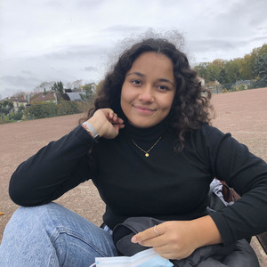 Jeanne - Prof de français - Saint-Cloud