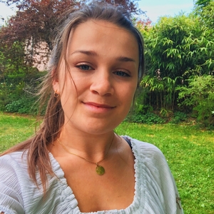 Lucie - Prof de maths - Marcy-l'Étoile