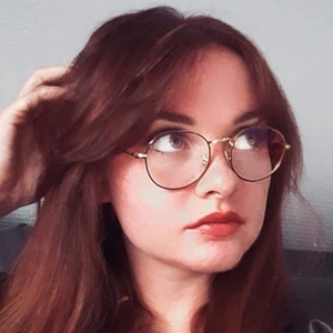 Alexandra - Prof d'histoire - Paris