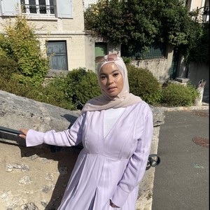 Wafa - Prof de français - Paris