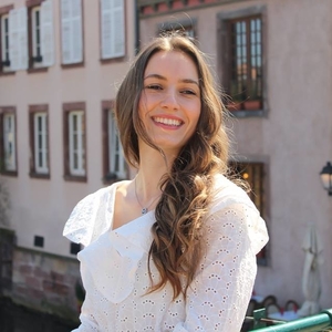 Mélusine - Prof de français - Strasbourg