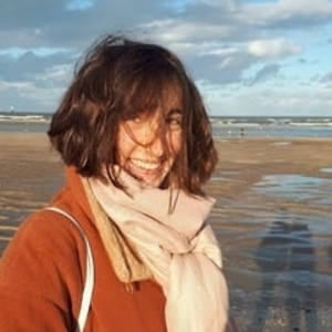 Zélie - Prof de philosophie - Paris