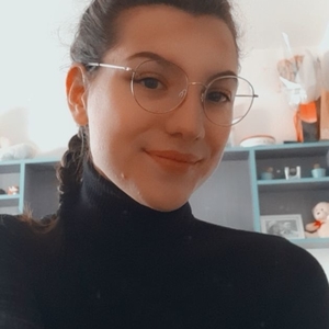 Eva - Prof d'aide aux devoirs - Caen