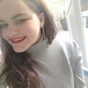 Laurine - Prof de fle - français langue étrangère - Issy-les-Moulineaux