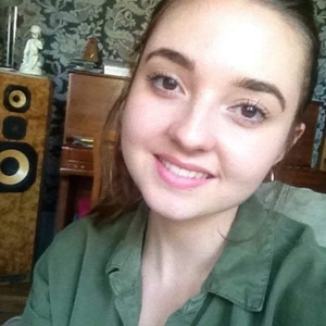 Suzanne - Prof de français - Paris