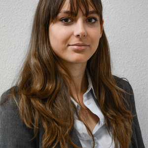Mathilde - Prof d'histoire - géo - Paris