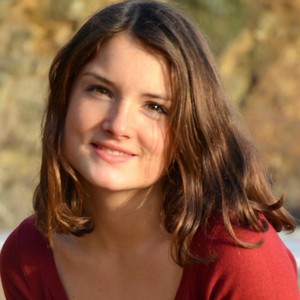 Typhaine - Prof d'aide aux devoirs - Bourg-la-Reine
