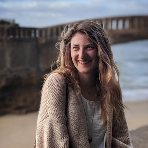 Mélanie - Prof d'économie - Orléans