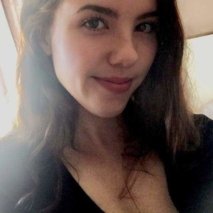 Louise - Prof d'espagnol - Colombes