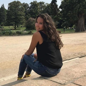 Cyrine - Prof de français - Paris