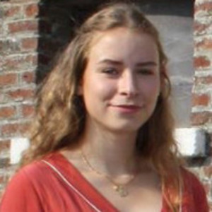 Claire - Prof de batterie - Foncquevillers