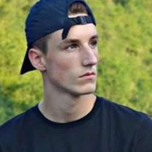 Romain - Prof d'aide aux devoirs - Poitiers