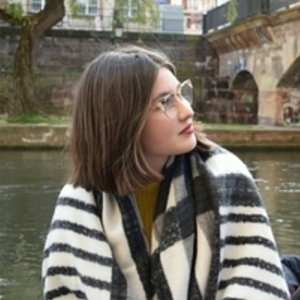 Maelle - Prof de français - Angers